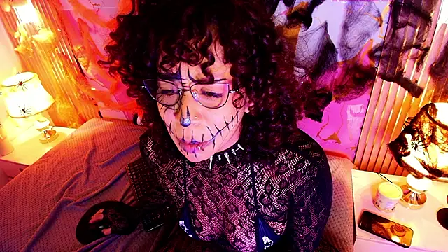Woo_isDaphne live cam preview