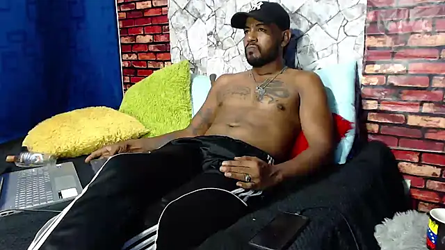 BladeFoxxx1 webcam