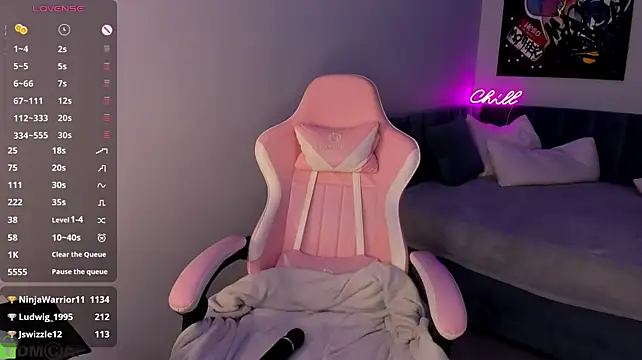 Jennifer_Wadee