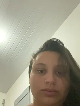 julia_moreira live sex cam