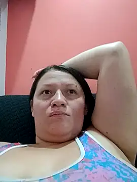 Nyla_velvet