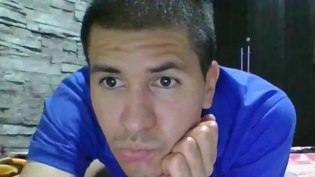 Sexylatin64