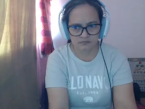 Kinkybela2025