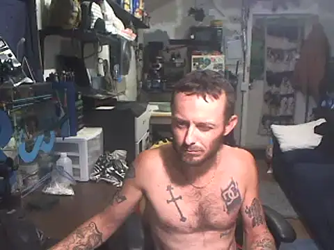 CloudDadddyyy live cam preview