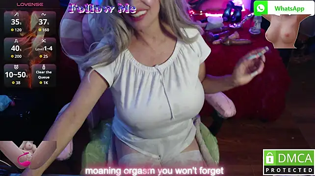 Matureboobs_111 live cam preview