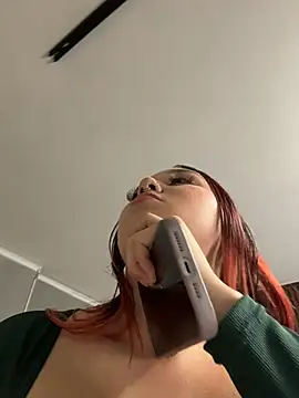 Karen18_boobs
