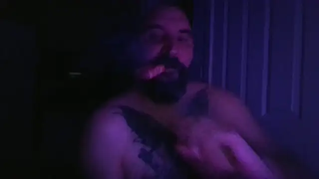 itsmeBeardyP webcam
