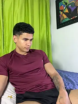 Logan_strangee
