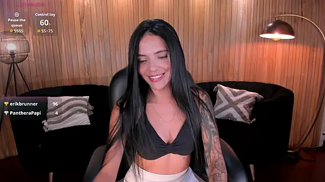 ArianaWest1