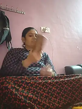 Karishma_bhabi02