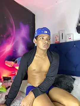 Karim_Noor live cam on StripChat