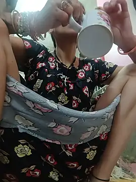 Sexy-Suhani2