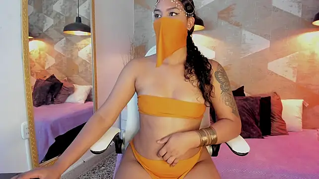 LalilaBrunettee