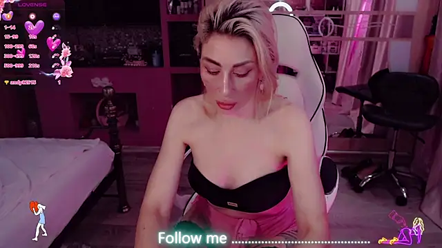 AnnieGOld_