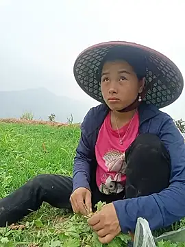 HeresThuy22