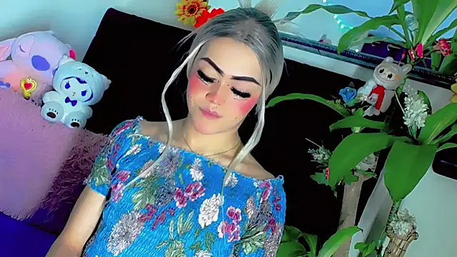 NathalialLooes live sex cam