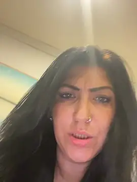 LittleMissEeve live cam preview