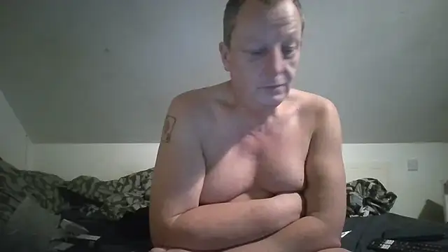 chubbybear2cum live cam preview