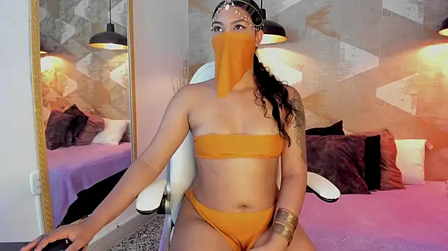 LalilaBrunettee