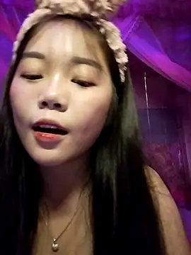 Baa-bee22 live sex cam
