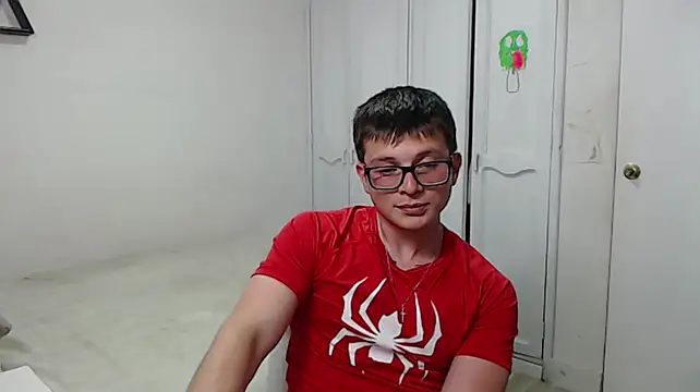 Mathew（MathewCollin）