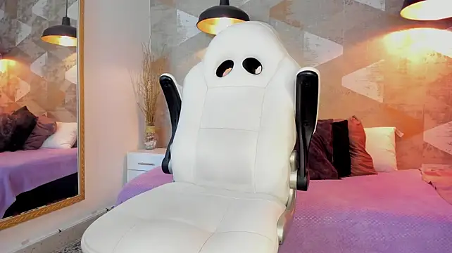 LalilaBrunettee