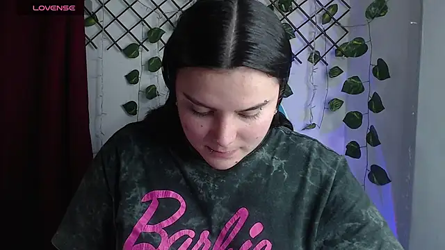Nika_1_ live cam on StripChat