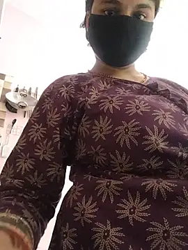 Queen_Desi