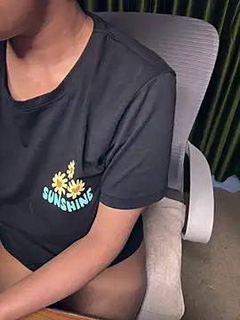 inaaya3