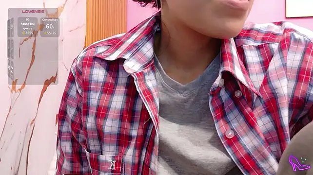 yourcuteneighbourr