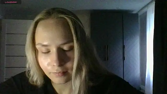 Annie_Cohn