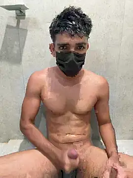 Naughtytomboy78