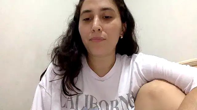 LatinDoll8