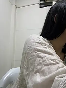 KenyaCopper live cam on StripChat