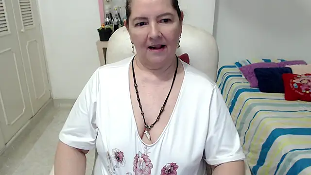 leonela_69