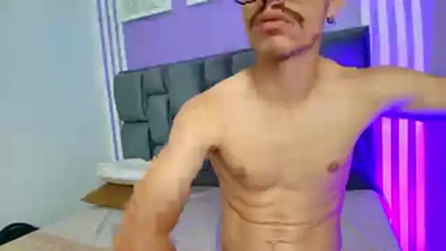 taylor_Stele