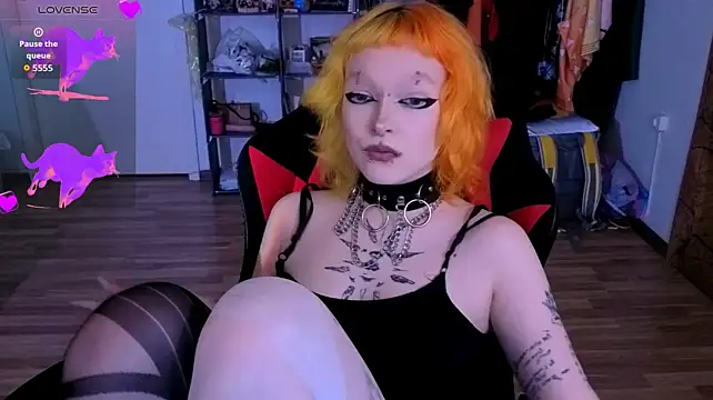meow_nicole