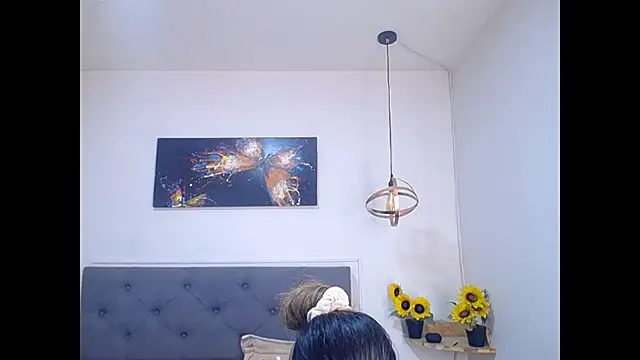 sasi_luna live cam on StripChat