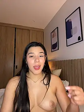 floriamANDjazmin live cam on StripChat