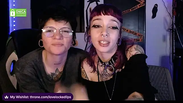 lovelockedlips webcam