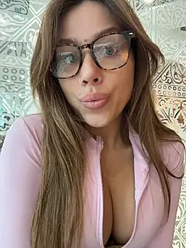 Webcam en directo de la tetona Jucie_Boom