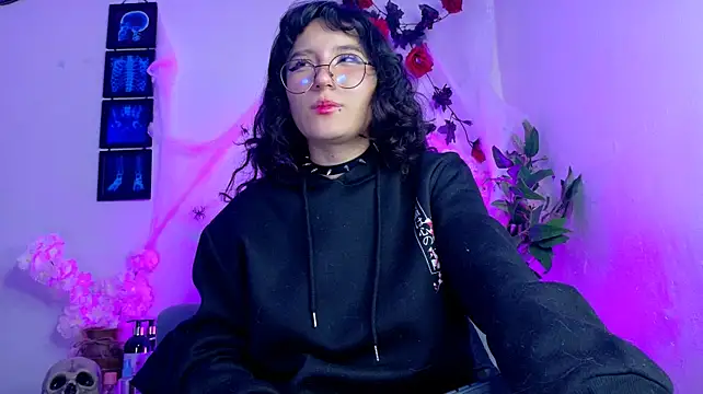 LeePowder live cam on StripChat