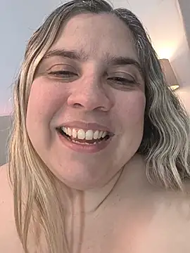 MissMaria live cam on StripChat