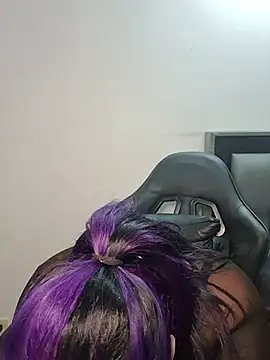 Alexa_Slavehot777