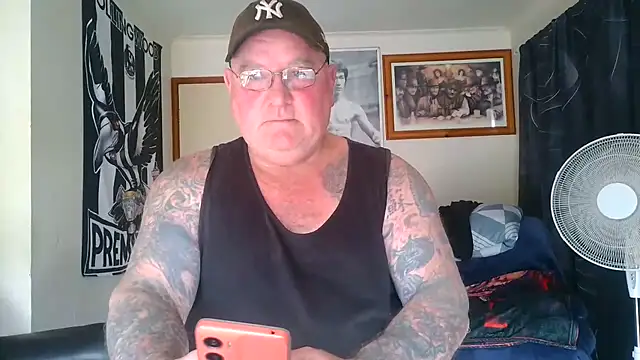 HOTANAL69（KINKYBLUEYES69）