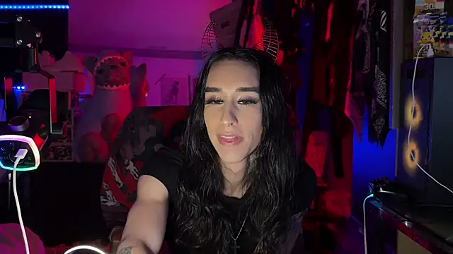 xoFrankie webcam
