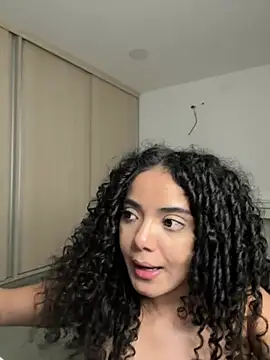 Webcam en directo de la tetona Curlyierr
