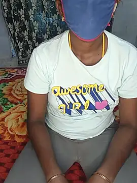 sweety_saranya webcam stripchat model stream image