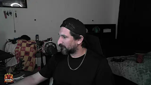 DevilPup75_