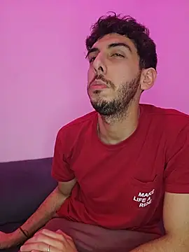 LeoyNicky98